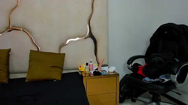 Snapshot of Noa_Arez chatting on September 11, 2025, 3:17 am Noa Arez online show from September 11, 2025, 3:17 am