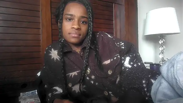 Marlowlovee online show from January 7, 2026, 8:47 pm