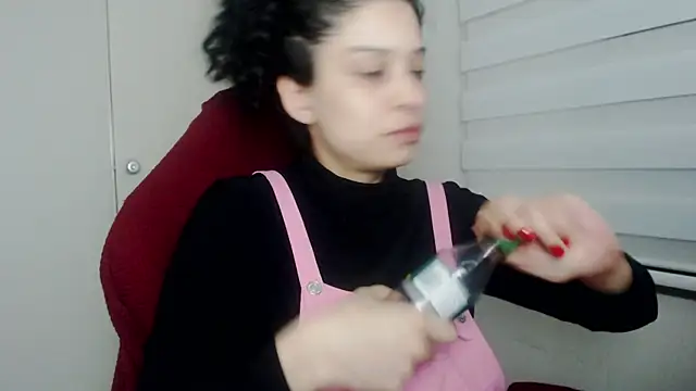 miss carmila1 online show from October 31, 2025, 12:18 am