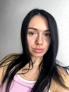 Snapshot of karrr__aaa chatting on November 18, 2025, 9:29 pm karrr aaa online show from November 18, 2025, 9:29 pm