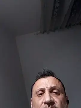 diorjador online show from February 11, 2026, 3:17 am