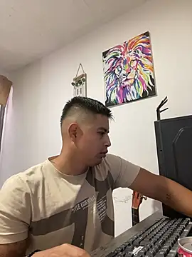 Snapshot of miaftmax chatting on December 3, 2025, 3:22 pm miaftmax online show from December 3, 2025, 3:22 pm