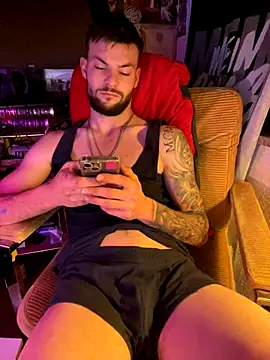 Mexxwell69 online show from October 26, 2025, 12:33 am