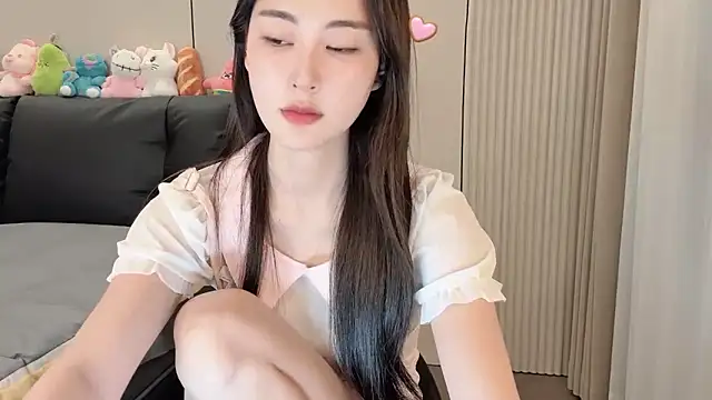 Snapshot of Aquarius-002 chatting on September 22, 2025, 12:55 pm Aquarius-002 online show from September 22, 2025, 12:55 pm