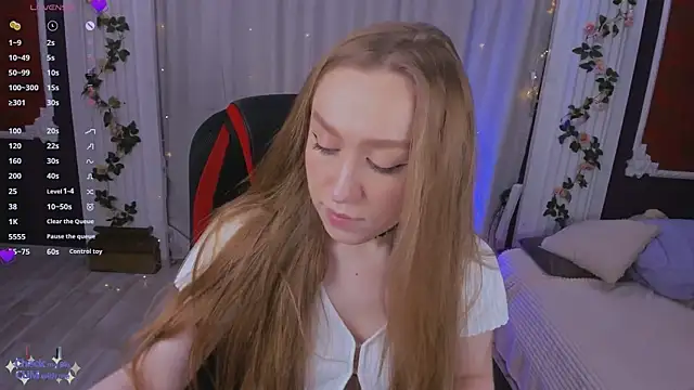 -Seava online show from September 18, 2025, 1:47 pm