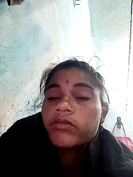 Snapshot of PoojaPleasure chatting on November 17, 2025, 7:40 pm PoojaPleasure online show from November 17, 2025, 7:40 pm