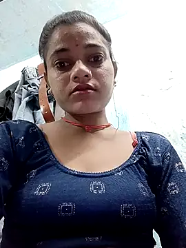 Snapshot of PoojaPleasure chatting on November 16, 2025, 4:34 pm PoojaPleasure online show from November 16, 2025, 4:34 pm