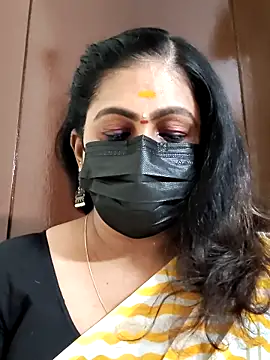 Sweetie swetha37 online show from October 13, 2025, 6:31 pm