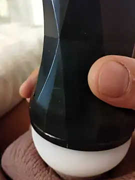 VarRob8902 online show from November 18, 2025, 4:49 am