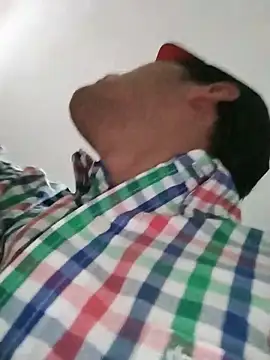 Pololololo678099 online show from March 10, 2026, 3:27 pm