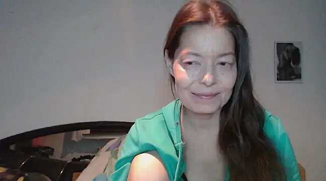 SexySarah177 online show from January 8, 2025, 9:44 pm