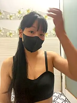 Snapshot of Meowwn chatting on September 14, 2025, 5:13 pm Meowwn online show from September 14, 2025, 5:13 pm