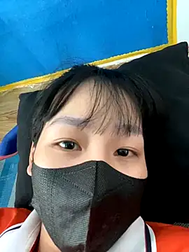 Snapshot of Meowwn chatting on October 20, 2025, 5:09 am Meowwn online show from October 20, 2025, 5:09 am