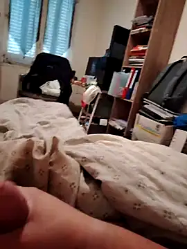 Max69dure online show from September 18, 2025, 3:59 pm