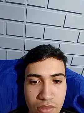 novinho safado   online show from September 19, 2025, 3:21 am