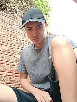 Snapshot of novinho_safado__ chatting on May 14, 2026, 4:37 pm novinho safado online show from May 14, 2026, 4:37 pm