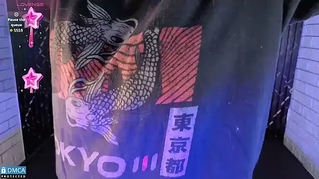 Snapshot of nena_cupcake_ chatting on November 3, 2025, 11:03 am nena cupcake online show from November 3, 2025, 11:03 am