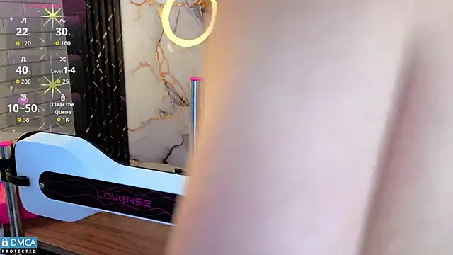 Snapshot of nena_cupcake_ chatting on December 4, 2025, 11:09 am nena cupcake online show from December 4, 2025, 11:09 am