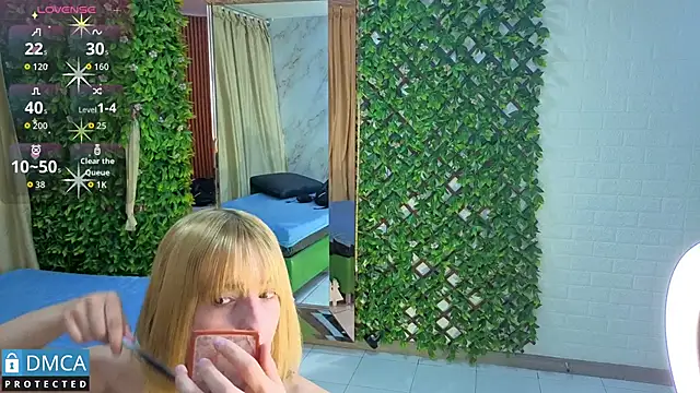 nena cupcake  online show from January 17, 2026, 11:03 am