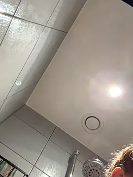 Snapshot of Chloemillerrxx chatting on September 15, 2025, 12:16 pm Chloemillerrxx online show from September 15, 2025, 12:16 pm