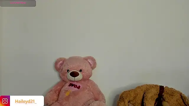 HaileyDuke online show from February 27, 2026, 12:55 am