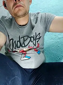 fboycdjuaez online show from March 4, 2026, 4:31 am