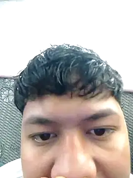 Snapshot of Milky_lea chatting on October 15, 2025, 9:12 pm Milky lea online show from October 15, 2025, 9:12 pm