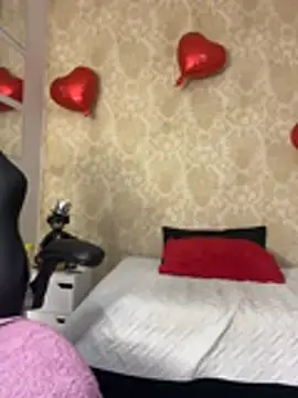 MorenaLush Eup online show from March 29, 2026, 2:13 am