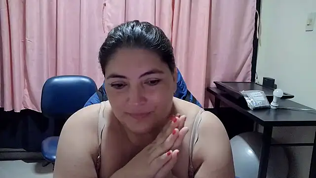 lina maria99 online show from February 20, 2026, 7:54 am