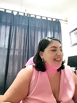 Snapshot of lina_maria99 chatting on October 29, 2025, 11:20 am lina maria99 online show from October 29, 2025, 11:20 am