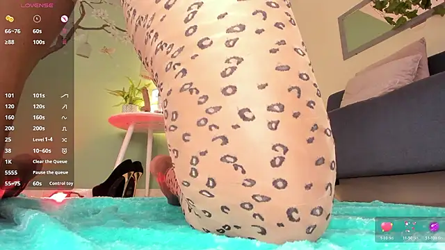 Snapshot of kaindaa chatting on February 9, 2026, 9:57 pm kaindaa online show from February 9, 2026, 9:57 pm