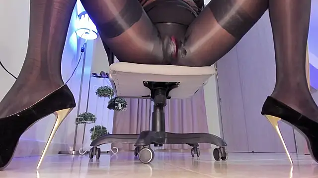 Snapshot of kaindaa chatting on February 17, 2026, 10:51 pm kaindaa online show from February 17, 2026, 10:51 pm