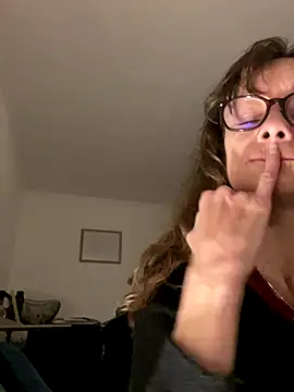 Snapshot of Chris06d22@xh chatting on October 15, 2025, 7:00 pm Chris06d22xh online show from October 15, 2025, 7:00 pm