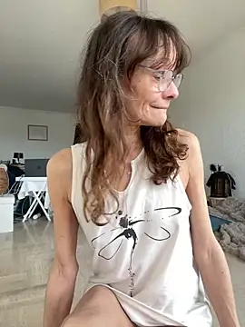 Chris06d22xh online show from February 22, 2026, 3:35 pm