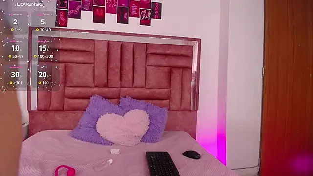 nath evanss online show from November 9, 2025, 5:44 am