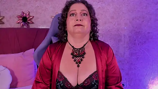 PalomaLombardi online show from January 6, 2026, 8:13 pm