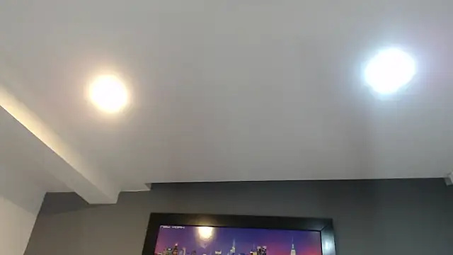 CharlotteCottin online show from December 18, 2025, 11:14 am