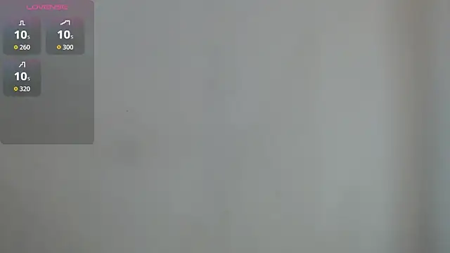 Snapshot of CharlotteCottin chatting on November 7, 2025, 10:53 am CharlotteCottin online show from November 7, 2025, 10:53 am