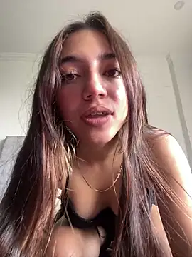 Snapshot of LisaGoddes chatting on April 6, 2026, 8:10 pm LisaGoddes online show from April 6, 2026, 8:10 pm