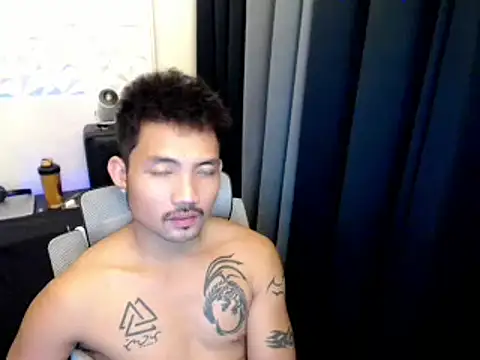 Thefriskyasian online show from September 23, 2025, 4:03 pm