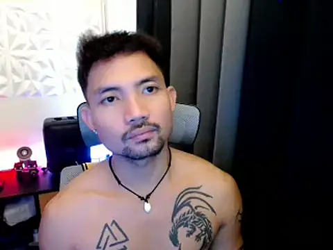 Thefriskyasian online show from October 7, 2025, 11:28 pm