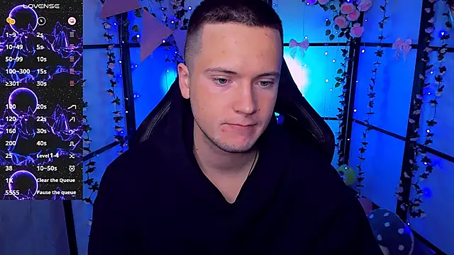 ZackNeal online show from October 22, 2025, 5:40 am