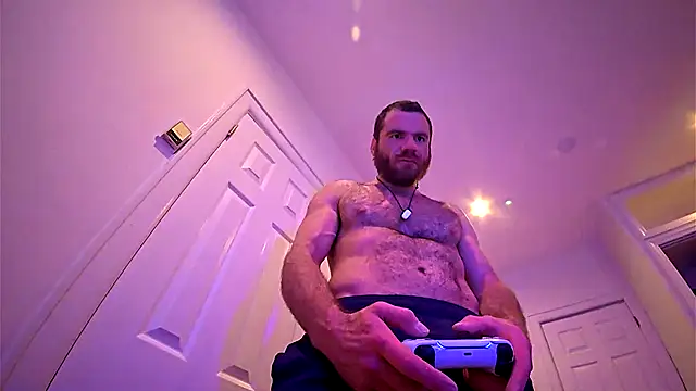 Snapshot of Bighairytopping chatting on July 10, 2026, 5:24 pm Bighairytopping online show from July 10, 2026, 5:24 pm