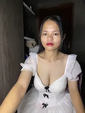 Hana-44 online show from October 4, 2025, 7:15 pm