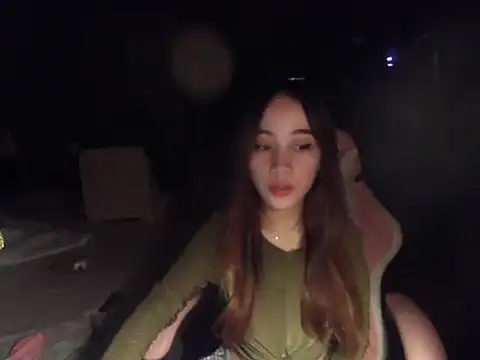 Snapshot of Yummiiieee28 chatting on September 23, 2025, 2:07 am Yummiiieee28 online show from September 23, 2025, 2:07 am