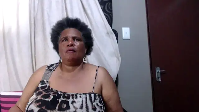 GrandBustyMelon online show from November 26, 2025, 10:15 am