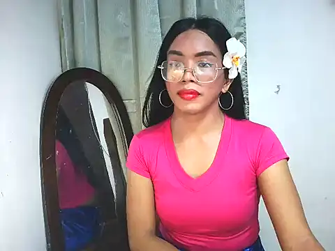 Snapshot of _karie chatting on October 15, 2025, 7:38 am karie online show from October 15, 2025, 7:38 am