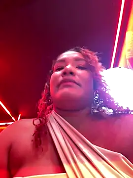 Snapshot of anailynn chatting on November 20, 2025, 8:31 pm anailynn online show from November 20, 2025, 8:31 pm