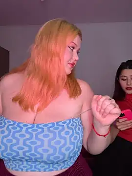 Snapshot of _Adele_Moor_ chatting on October 13, 2025, 6:20 pm  Adele Moor  online show from October 13, 2025, 6:20 pm