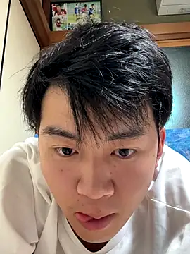 Snapshot of hiromu53 chatting on October 26, 2025, 11:32 am hiromu53 online show from October 26, 2025, 11:32 am